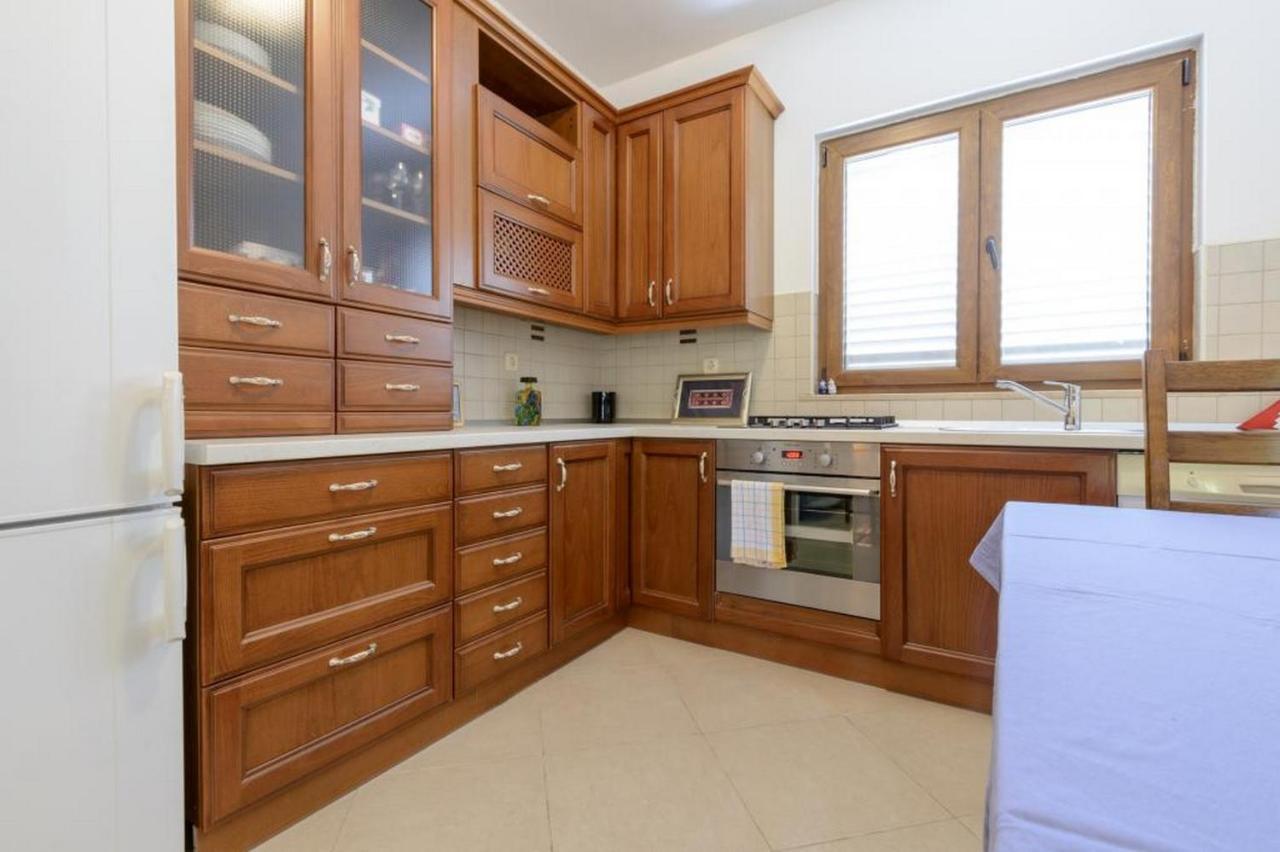 Apartment Petar Vitaljina Exterior photo